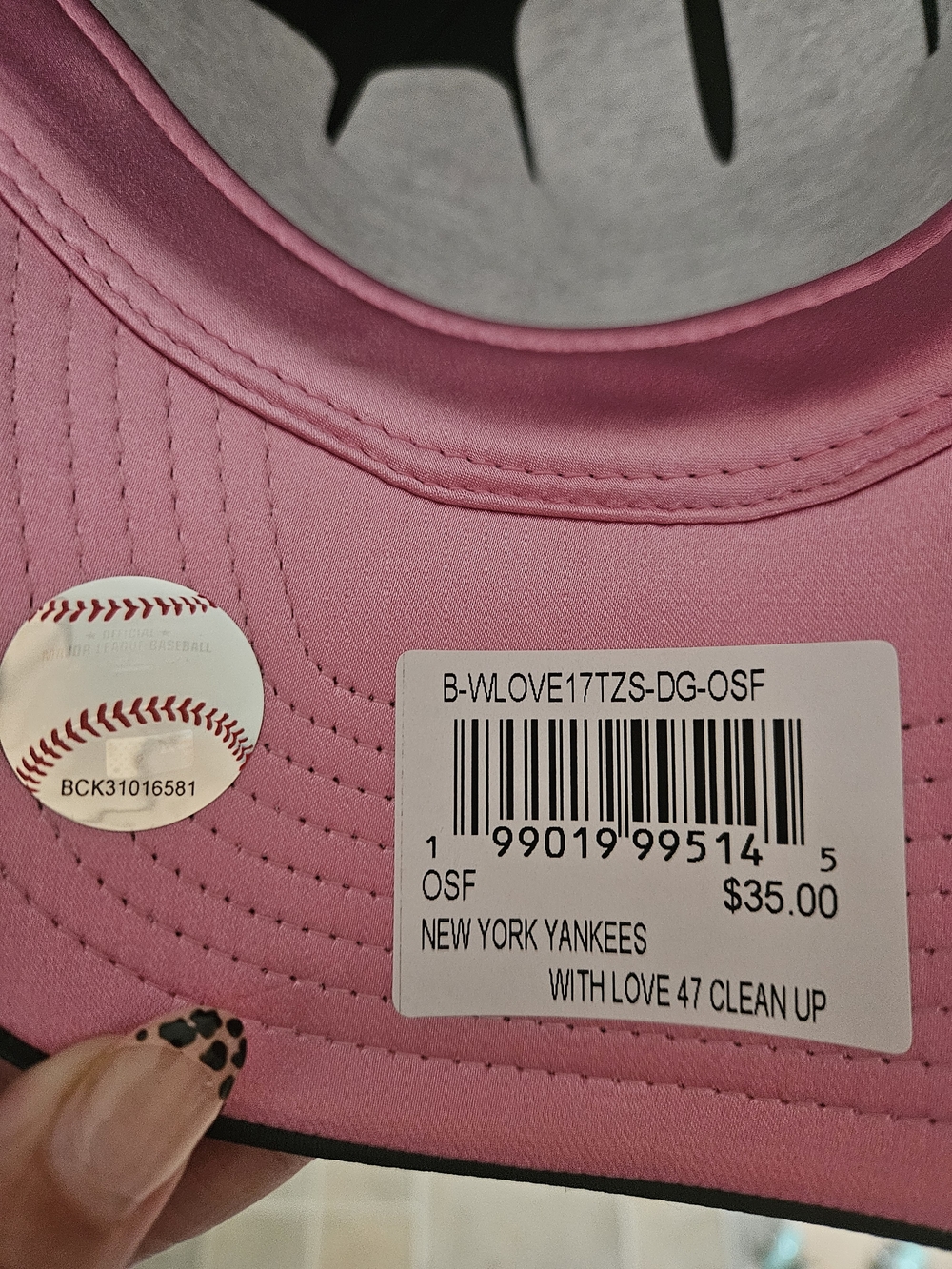 * Must See* New York Yankees Hat With Pink Heart And Lining - Brand New With Tag - Picture 4 of 4